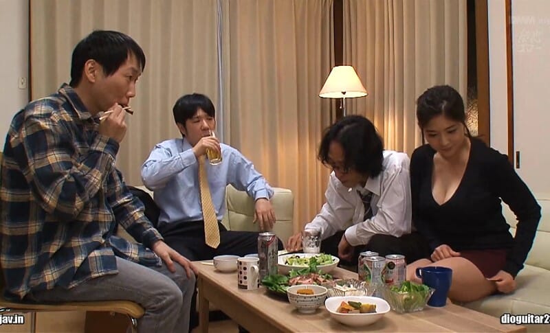 MEYD-144 Married Slut Uses Her Big Booty To Seduce Men Meguri