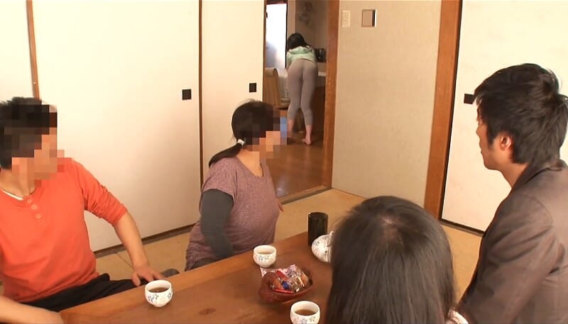 RDT-223 I was excited by her younger sister who exposed the man muscle of the plumply swollen thick ma ● Ko unprotected …